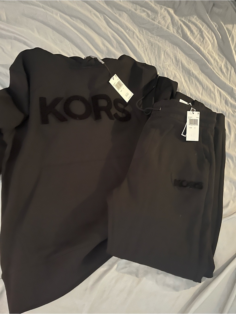 Michael Kors Men’s textured logo jogger and sweater set